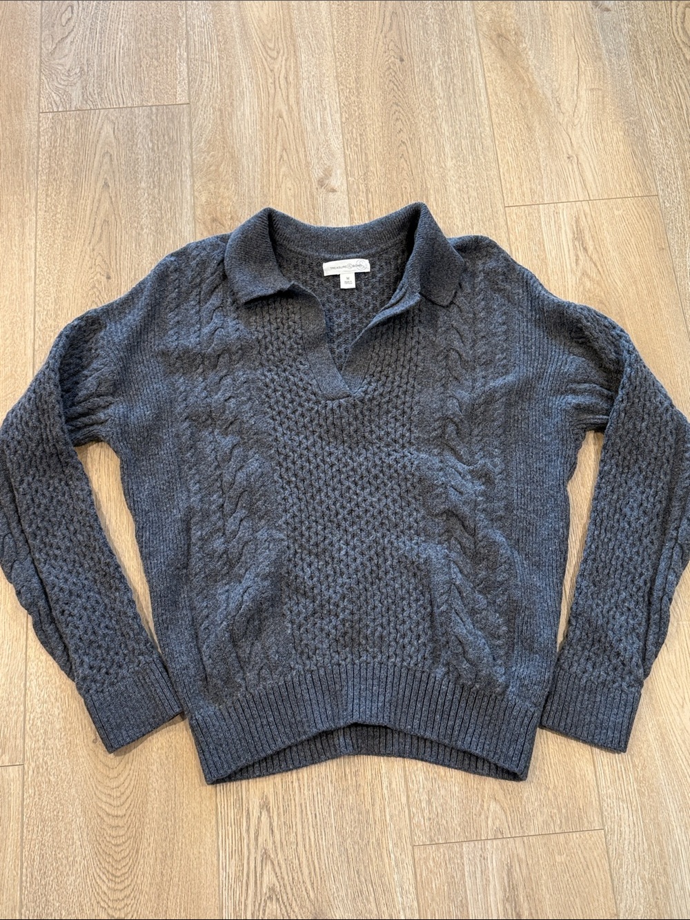 Treasure & Bond Charcoal Gray Cable Knit V-Neck Sweater